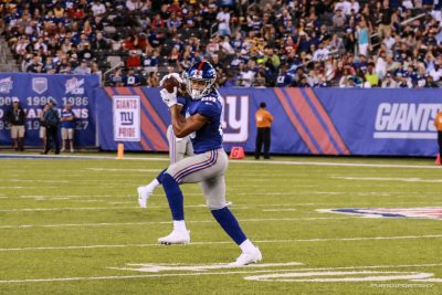 (Photo Credit: Bobby O'Hara/PureSportsNY) Engram catching a pass in the Giants' first preseason game.